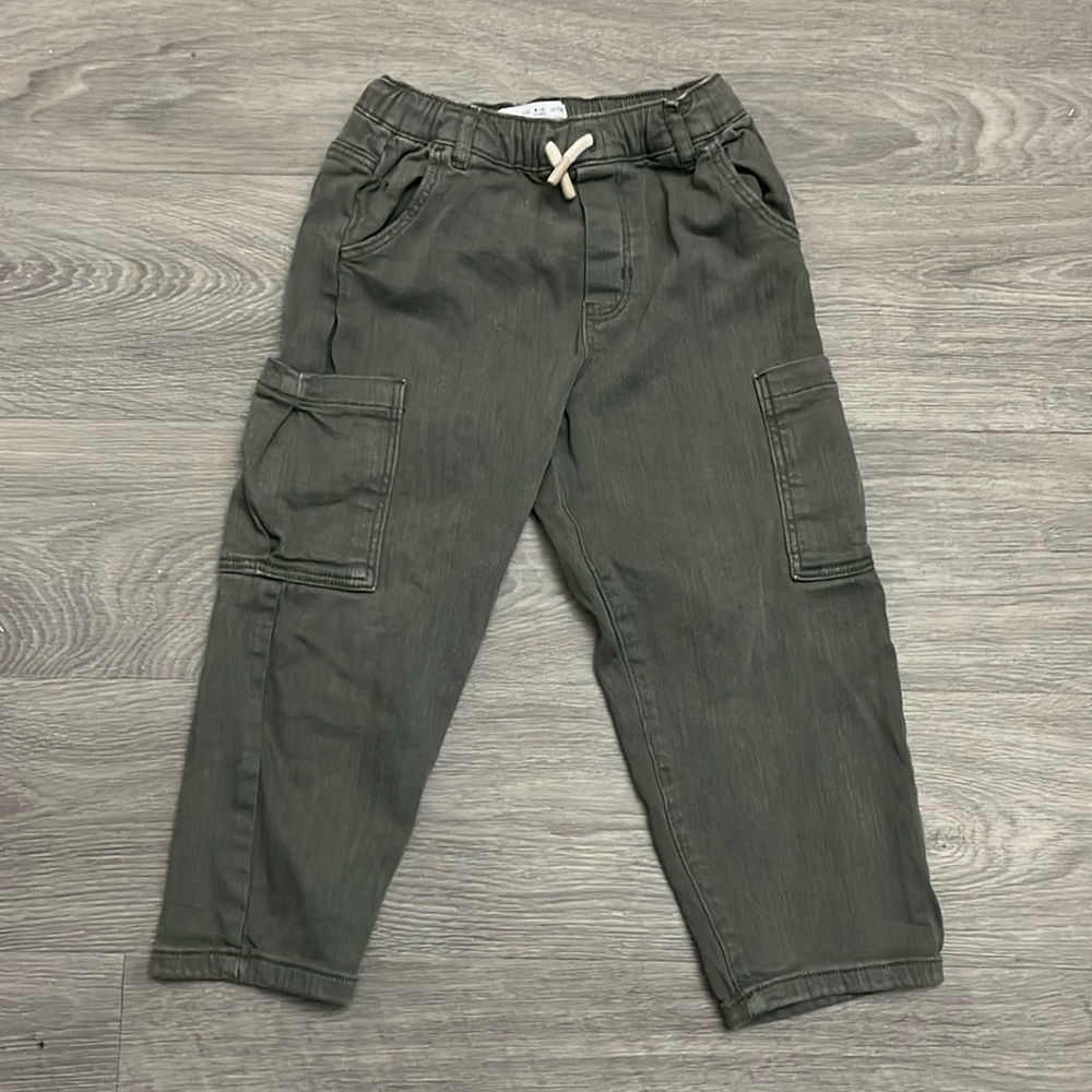 Zara cargo pants (3 for $25🎁)